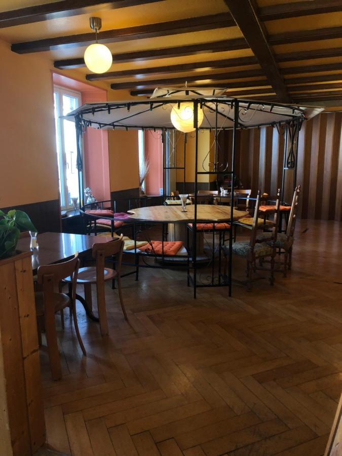 Chambres D'Hotes Le Passiflore Les Brenets Exterior photo