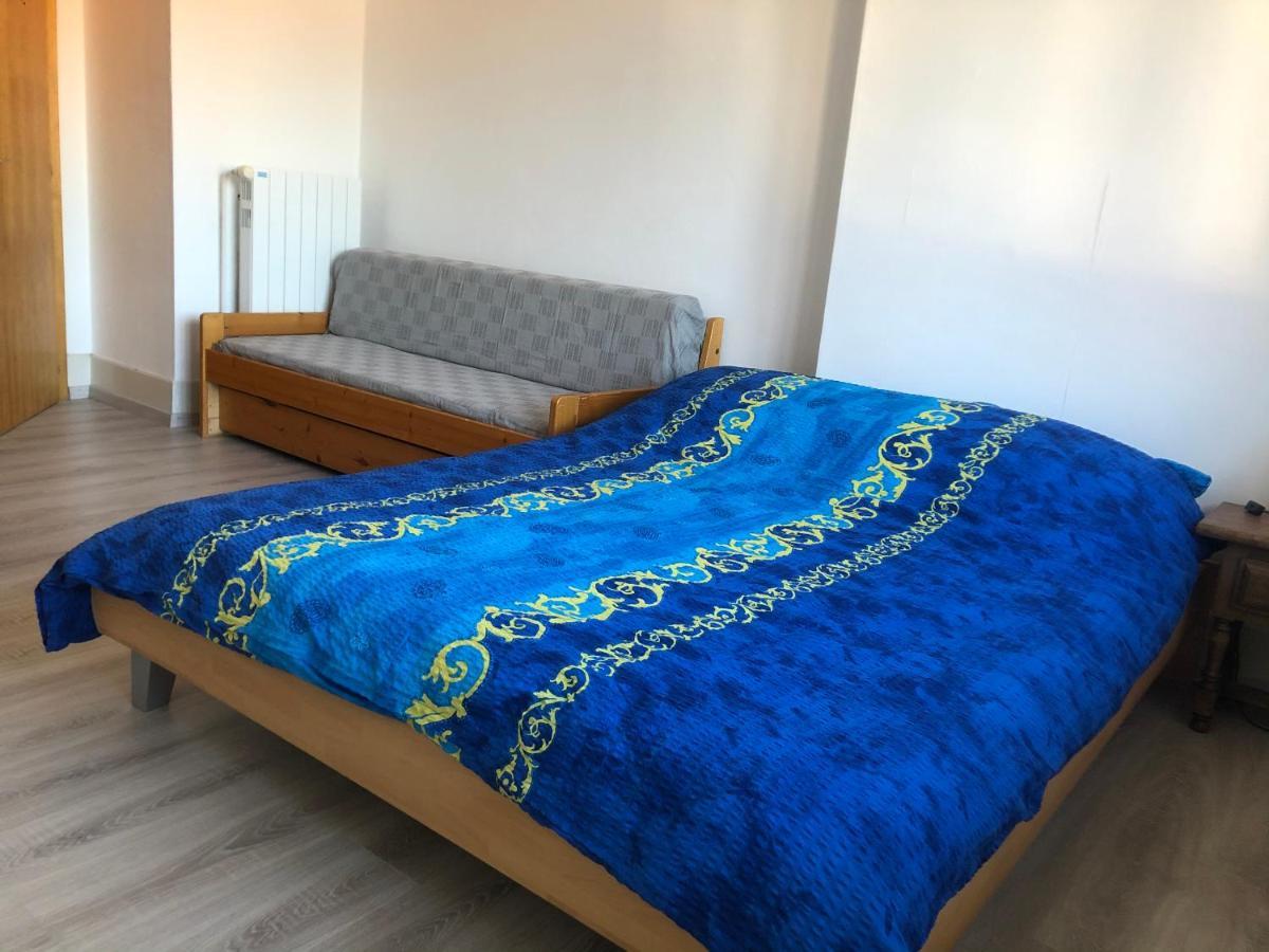 Chambres D'Hotes Le Passiflore Les Brenets Exterior photo