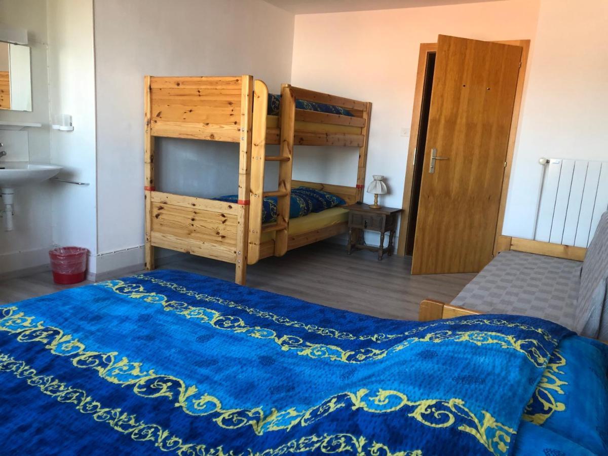Chambres D'Hotes Le Passiflore Les Brenets Exterior photo