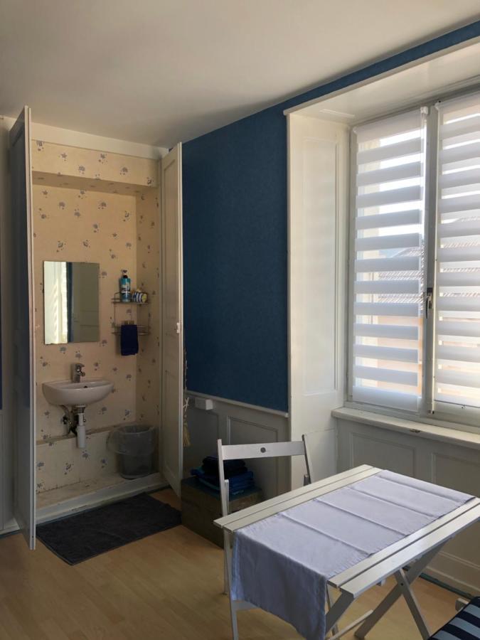 Chambres D'Hotes Le Passiflore Les Brenets Exterior photo