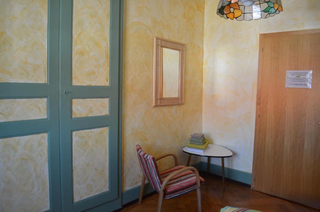 Chambres D'Hotes Le Passiflore Les Brenets Exterior photo